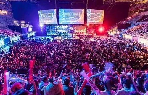 队长在关键 队长在关键