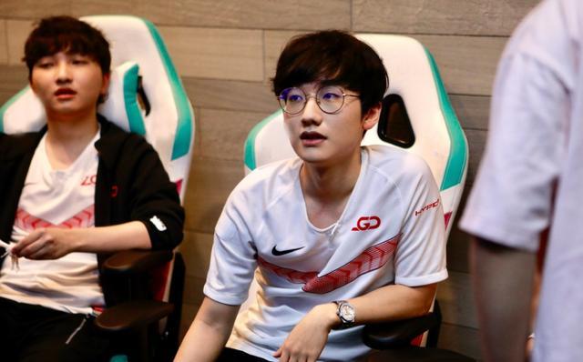 队提供了新 队提供了新